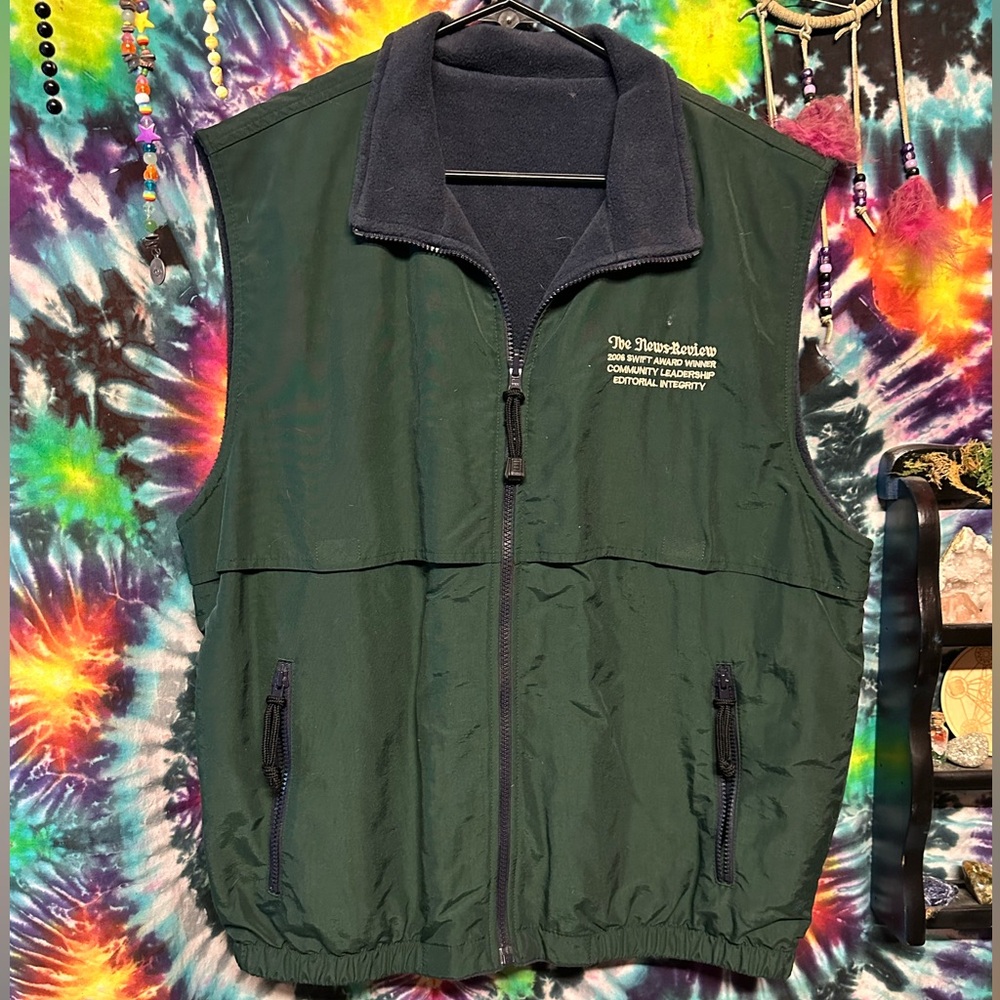 Men reversible vest